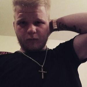 Meet your Posher, Damon